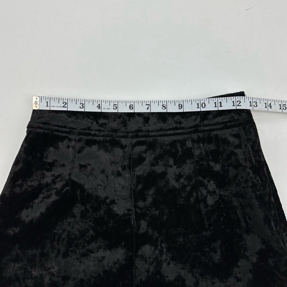 Lulus Urban Allure Black Crushed Velvet Mini Skirt Size Small - Picture 8 of 11